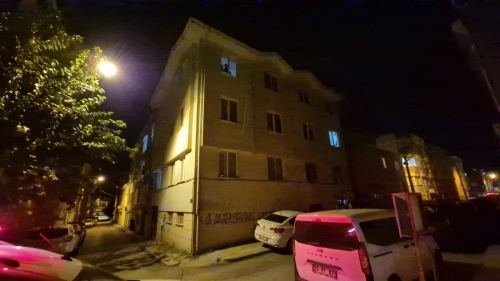 Eskişehir’de 2’nci kattan düşen kişi hastanede hayatını kaybetti